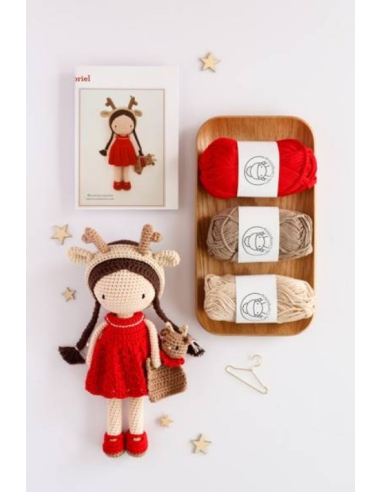 Coffret panoplie pour la poupée Lulu au crochet...